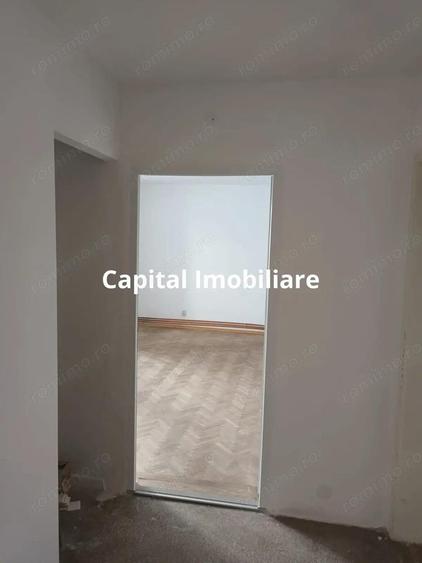 Apartament 3 camere Vest - 1