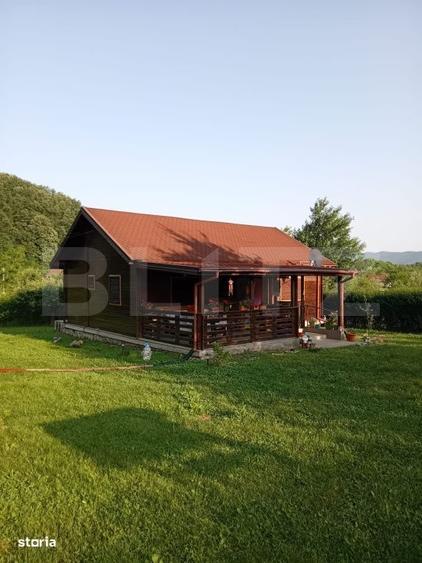 Casă cu 3 camere în Criș