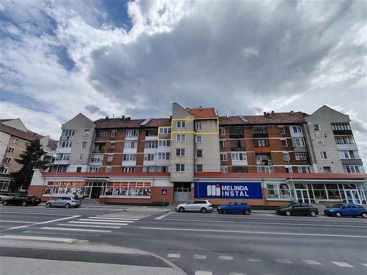 Apartament 3 camere (Gheorgheni, Car. Bucin 27/A) - 12