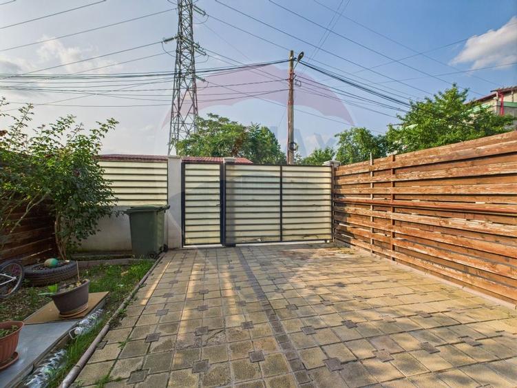 Casa/Vila superba cu 6 camere si gradina in zona Rosu/Ilfov - 16