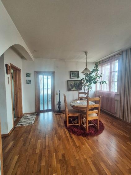 De vânzare apartament spatios, ultracentral, mobilat - 3 camere, Suceava - 12