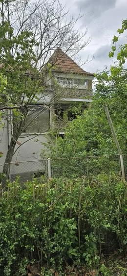 Vila cu etaj in Caransebe?, zona Teiu?, langa Gugulanu. - 4