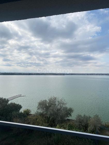 Apartament cu doua camere frontal la lac!!!