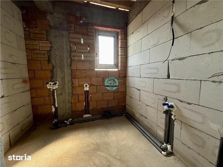 Case tip duplex de vanzare, 101 mp utili, 230 mp teren, in Corunca - 3