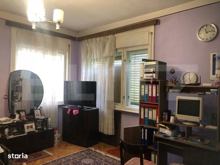 Casă cu 4 camere în Colțirea