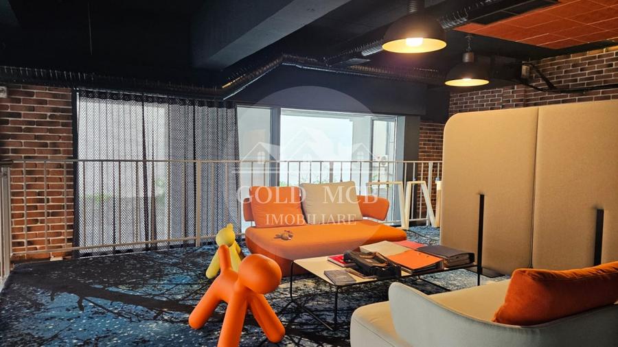 Spatiu Comercial -Piata 1 Mai - 18