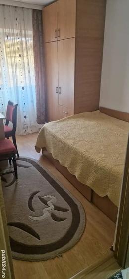 Inchiriez apartament 3 camere - 2