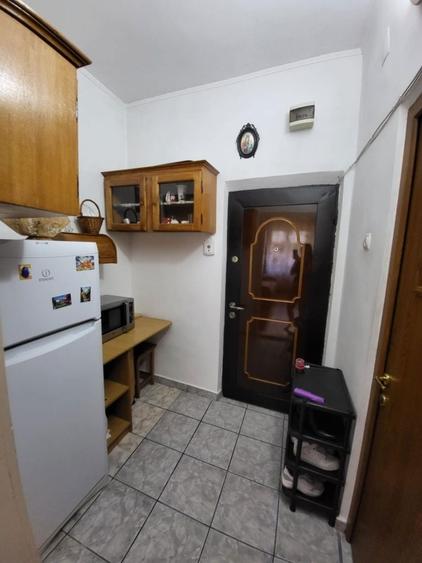 Garsoniera zona centrala parter - 1