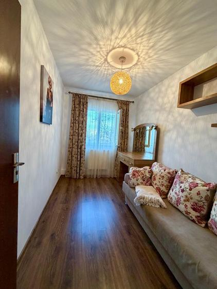 Apartament cu 3 camere decomandat | Parcare inclusă | Galata - 5