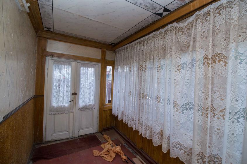 Vila Viorica Kogalniceanu - monument istoric de vanzare central Sinaia - 9