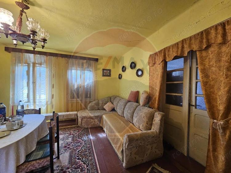 Casa de vanzare - 13