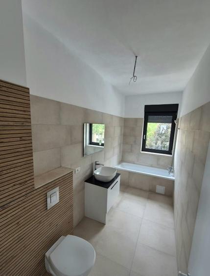 Casa de vanzare - finisaje premium, finalizat - 6