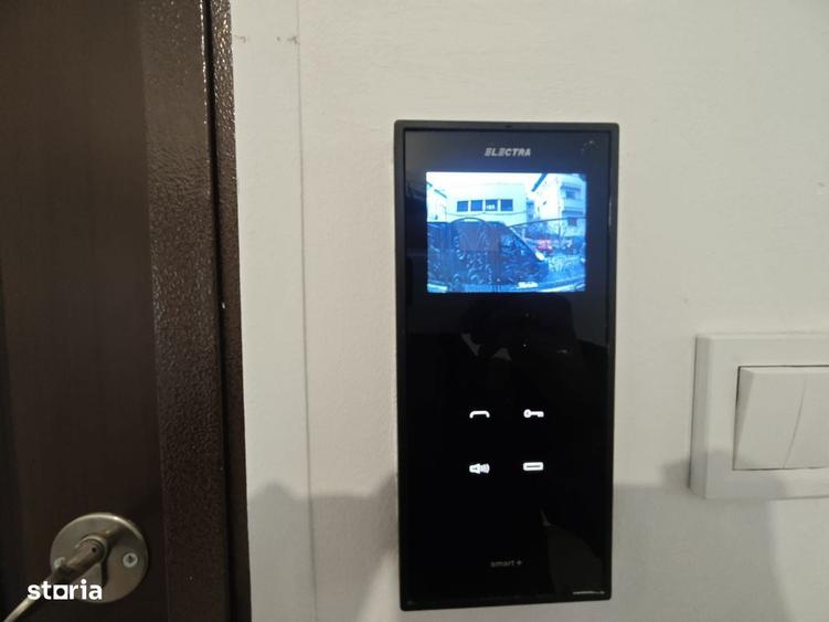 Apartament cu 5 camere, balcon si aer conditionat - 1