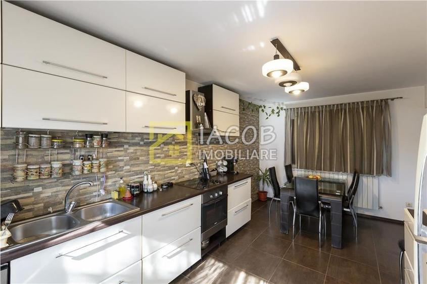 Vila cu 6 camere, 952 mp teren, Saucesti, Bacau - 7