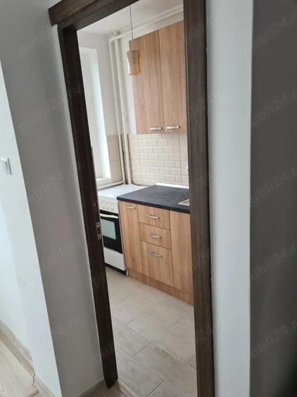 Inchiriez garsoniera Soarelui - 1