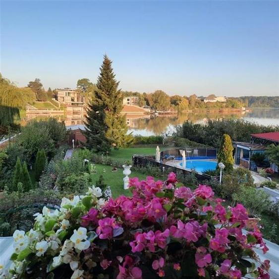 Vanzare vila Snagov cu deschidere la lac si debarcader - 1