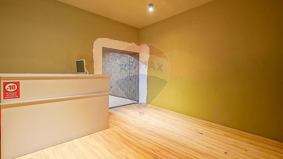 Spatii comerciale de inchiriat in Bod, suprafata 535 mp,  3 intrari - 6