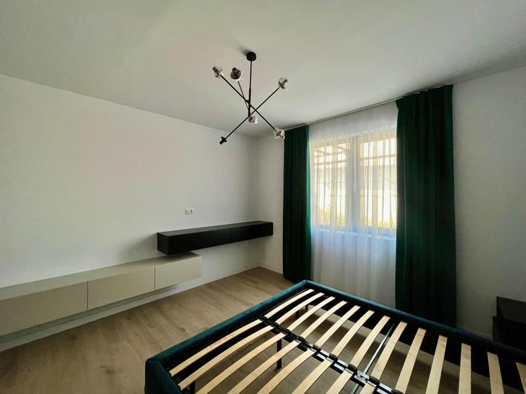 Birou Dezvoltator - Pantelimon - Str. Rascoalei - 4 camere - 3 bai - 9