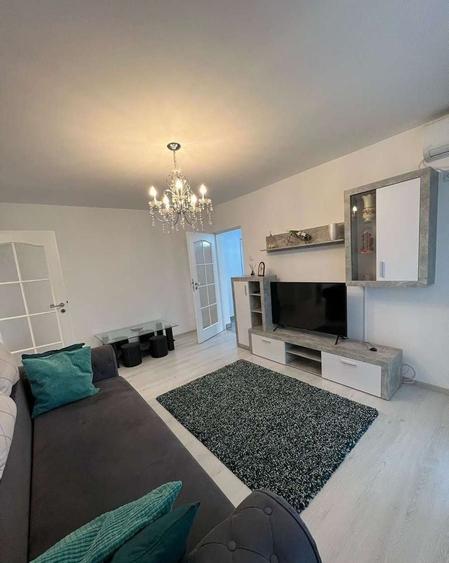 2 Camere Lângă Hotel Cantemir-Unirii: Dimineți cu Soare și Liniște Ultracentrală - 1