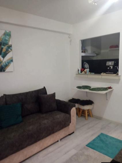 Se vinde ca in poze! Mobilata utilata complet - 3