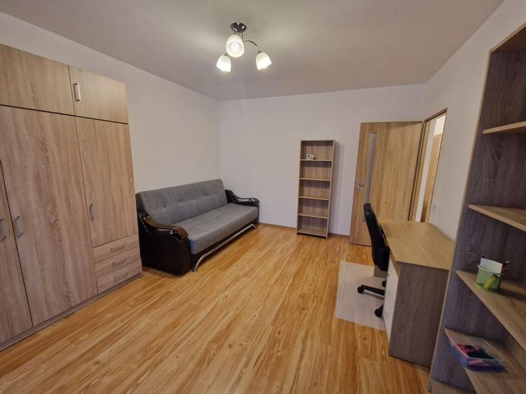 Apartament 1 camera decomandat, parcare, finisat,Floresti str Florilor - 5