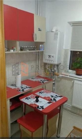 Garsoniera cf 1 decomandata  in zona Unirii  Sud - 4