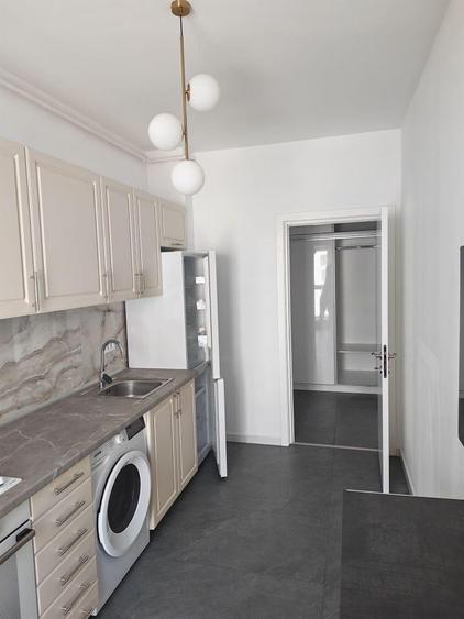 Apartament cu 2 camere decomandat în Lujerului