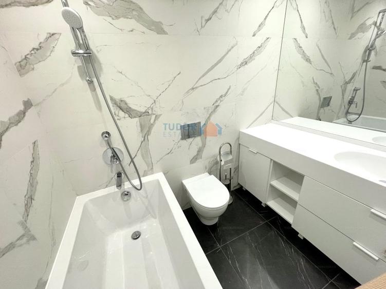 Luxurious 4 bedroom apartament in One Herastrau Towers - 16