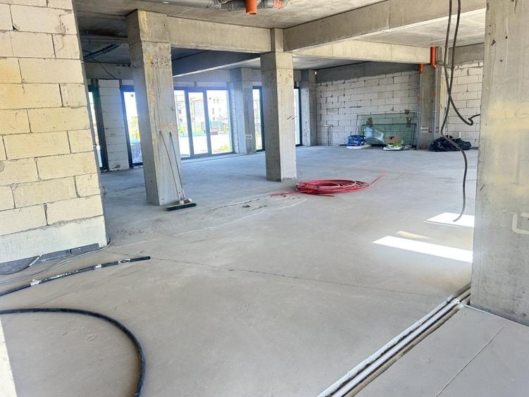 Spațiu comercial nou - 1