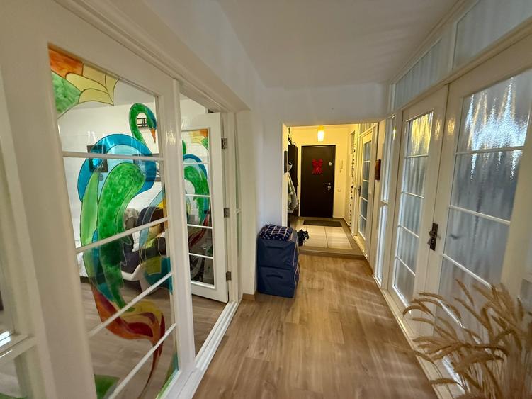 Apartament exceptional - 4 camere, Central - 5