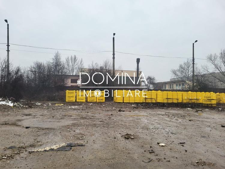 Inchiriere platforma betonata 4.000 mp, situata in Targu Jiu, Aleea Macului - 2