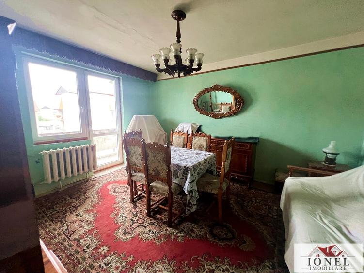 Apartament patru camere de vanzare in Sebes - 1