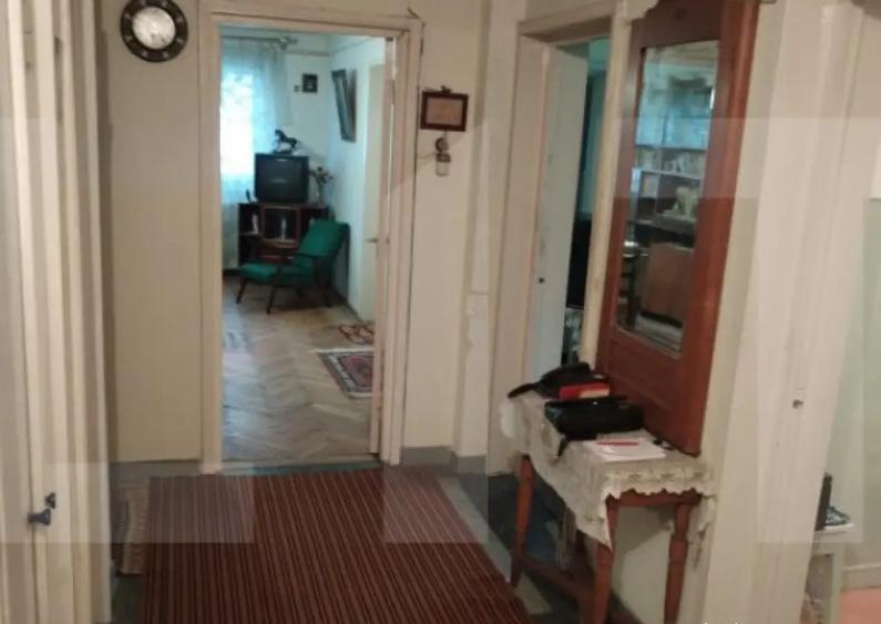 Apartament cu 4 camere, 75mp, zona ultracentrala - 1