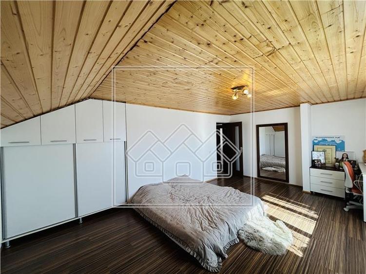 Casa de vanzare in Sibiu - individuala - 210 mp utili + 500 mp teren - 22