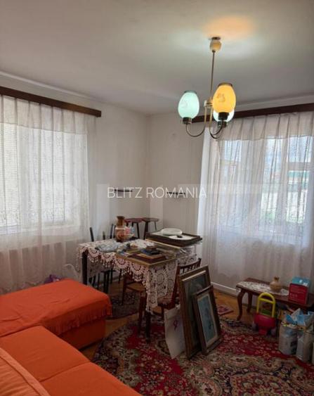 Apartament 3 camere decomandat- Piata 1 Mai Apartament 3 camere decomandat- Piata 1 Mai