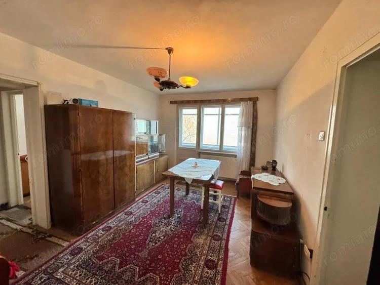 Apartament 3 camere, 54,16 mp utili, etaj 3/4 Zona linistita - 1