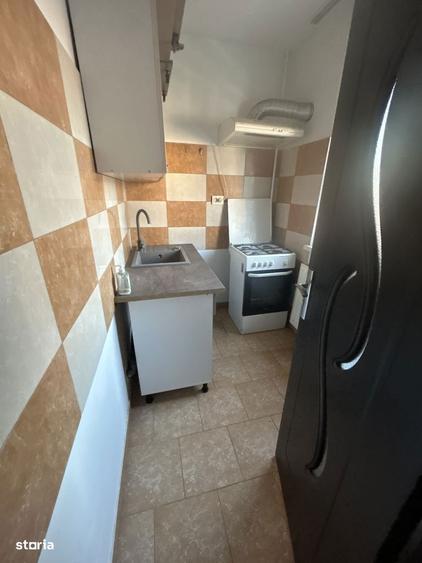 Mircea cel Batran -Gheorghe Lazar -1 camera-Mobilat-Utilat,250 Euro - 1