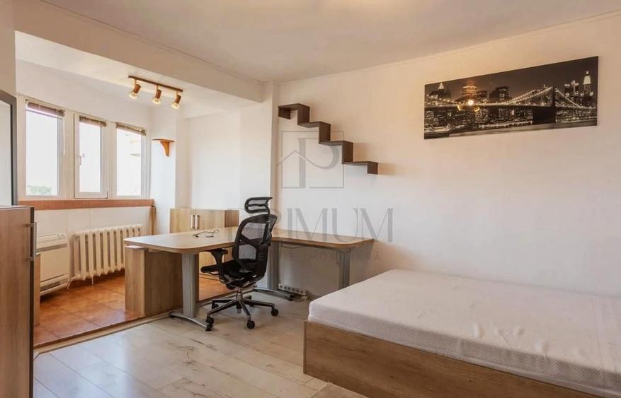 SIMION BARNUTIU - ETAJ 5 LIFT - 3 CAMERE - 2 BAI - 2 BALCOANE - DECOMANDAT - CLI - 5