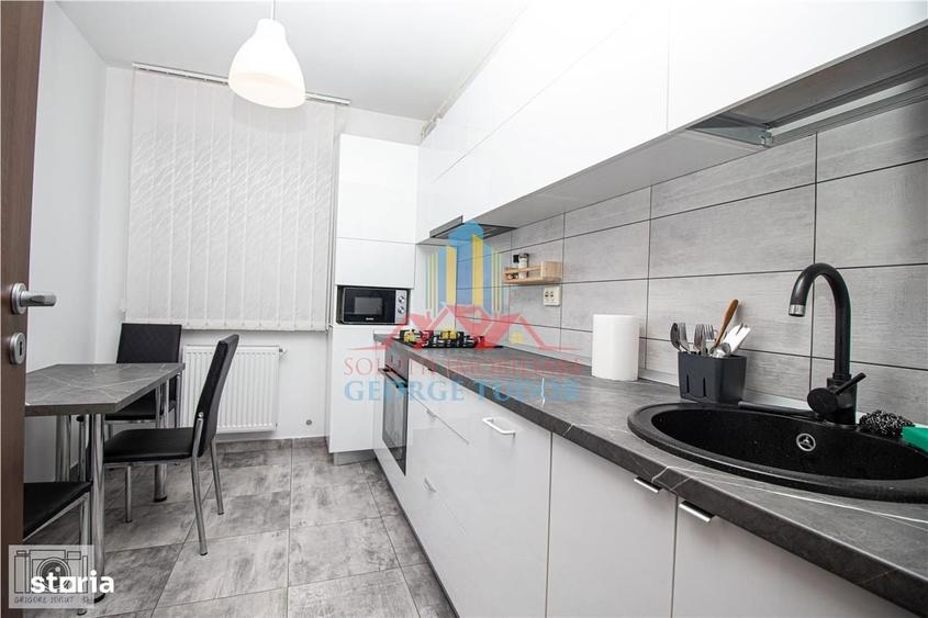Apartament 2 camere total decomandat + parcare privata, Str. Acvilei 4 - 5