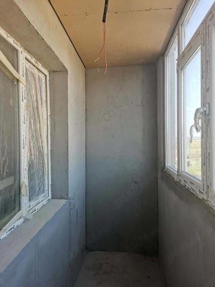 Vand apartament cu 3 camere in Bals - 1