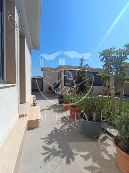 De vanzare vila in stil mediteranean - 3