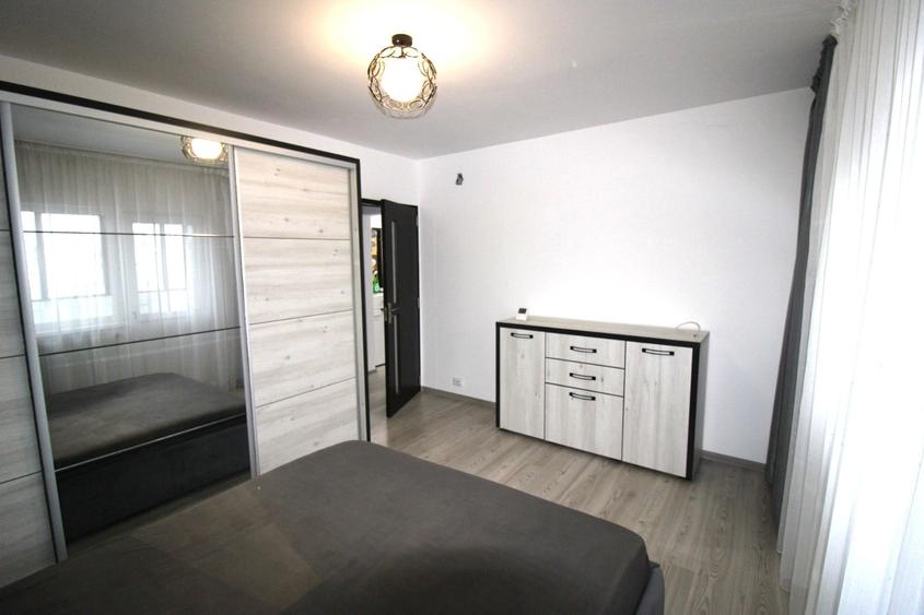 2 Camere DECOMANDATE | Bloc 2002 | Micro 17 | Orientare SUD | Practic Imobiliare - 4