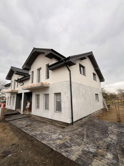 Duplex 4 cam. Mosnita Veche la drumul boilor - 2