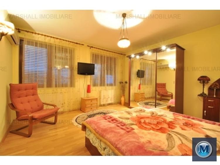 Vila cu 10 camere de vanzare, zona Transilvaniei, 405 mp #14999 - 15