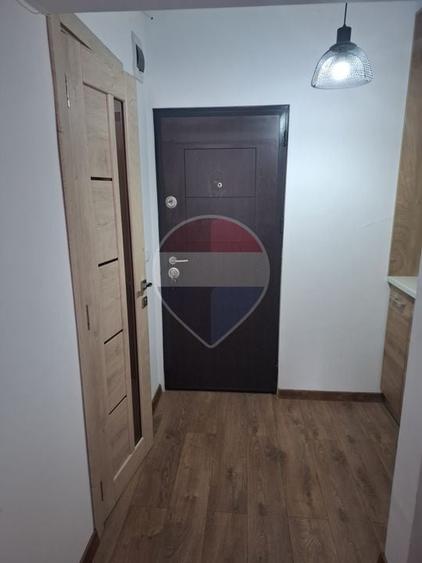 Garsonieră semidecomandată, mobilată în Central