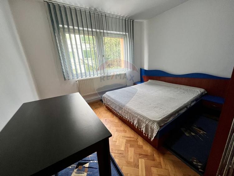 Apartament cu 2 camere de închiriat în zona Hipodrom 3 - 10