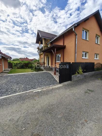 Direct proprietar! Casa cu 7 camere, garaj, curte cu flori ?i pomi fructiferi Flore?ti, Str.Horea Direct proprietar! Casa cu 7 camere, garaj, curte cu flori ?i pomi fructiferi Flore?ti, Str.Horea