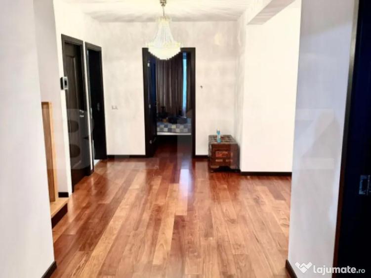 Casa de lux, 270mp utili, 7 camere, 1800mp teren in Salcea - 4