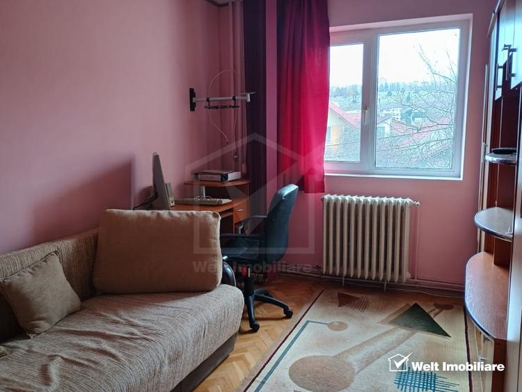 De vanzare apartament cu 3 camere zona BIG - 2