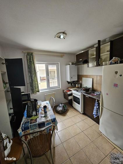 Apartament 2 camere mobilat ?i utilat - 42 mp plus balcon de 12 mp - 9